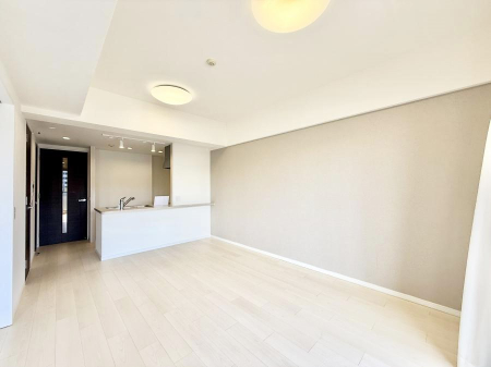 ���r���O �������i�`�������ȃ��r���O�͂ǂ�ȃC���e���A�ɂ������܂�