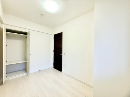 �q������ �������v���C�x�[�g��ԂƂ��ĐÂ��ŗ�������������񋟂��Ă���܂�