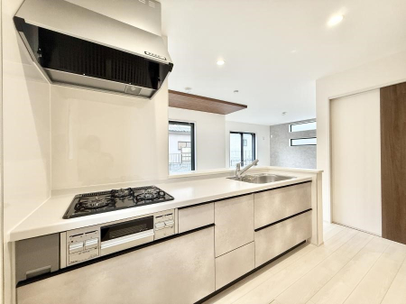 �L�b�`�� �����������������Ɗy�����Ȃ�A���K�ȃL�b�`�����