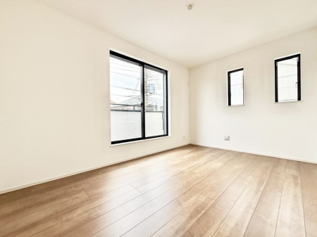 �Q�� ������2�ʍ̌��Ŗ��邢�����I  