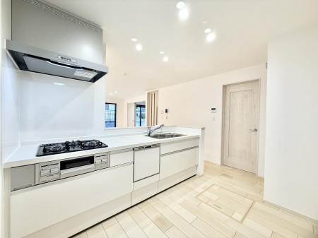 �L�b�`�� �����������������Ɗy�����Ȃ�A���K�ȃL�b�`�����