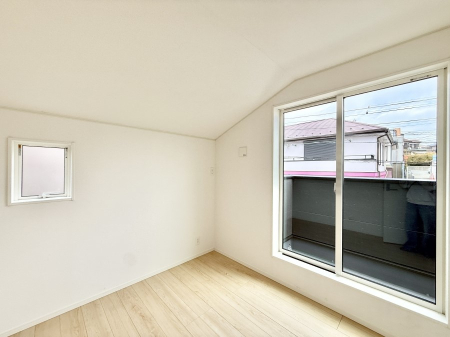 �q������ �������傫�ȑ��͊J����������A���邳�ʕ��o�b�`���ł�  