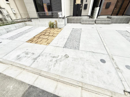  �O�ρ��J�[�X�y�[�X�L