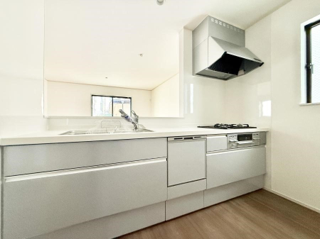 �L�b�`�� ��������b���[�܂�ΖʃL�b�`���I�Ƒ��Ƃ̉�b���͂��݂܂��I  