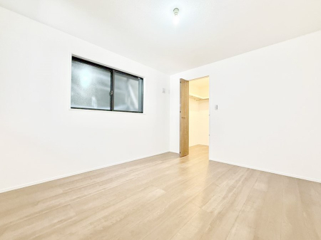 �Q�� ���������̔z�u��ʋC���̗ǂ��݌v�ŕ����̋�C�������炸�A��ɐV�N�ȋ�C������܂�