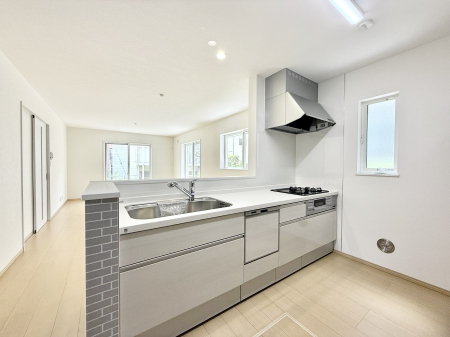 �L�b�`�� �������Ƒ����J��[�߂�A������̂���L�b�`��