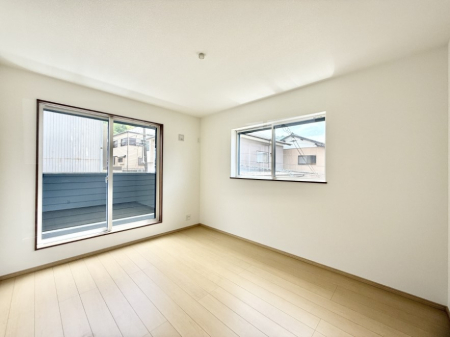 ���̑����� ������2�ʍ̌��Ŗ��邢�����I