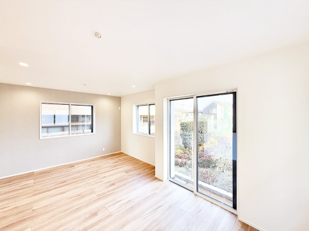 ���r���O ���������C�ɓ���̏ꏊ�ŁA�̂�т�Ƃ������Ԃ�