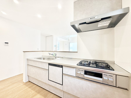 �L�b�`�� �������Ƒ����J��[�߂�A������̂���L�b�`��