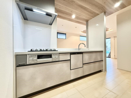 �L�b�`�� �������A�C�f�A�L����A�N���G�C�e�B�u�ȗ������