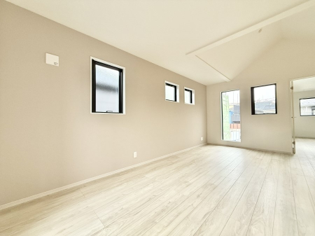 ���r���O �������Ƒ��̎��Ԃ��ʂ�A���K�Ŗ��������