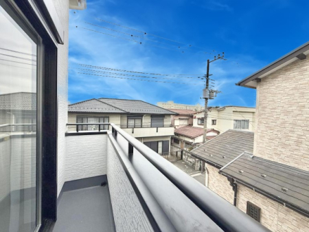 �o���R�j�[ �����������󕨂��悭�����z������ǍD�̃o���R�j�[�ł��I  