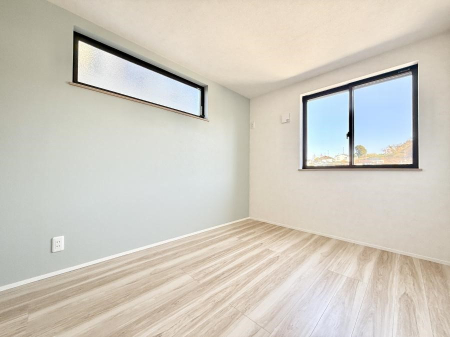 ���̑����� ������2�ʍ̌��Ŗ��邢�����I