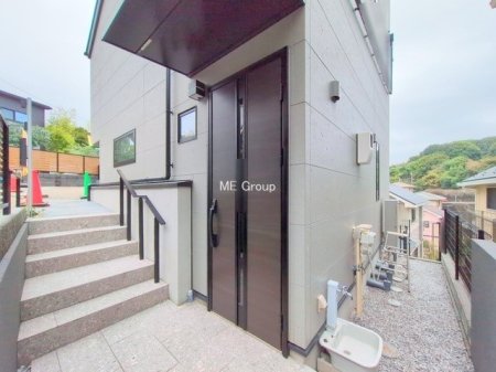 ���� �O��