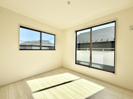 �Q�� ���������̔z�u��ʋC���̗ǂ��݌v�ŕ����̋�C�������炸�A��ɐV�N�ȋ�C������܂�