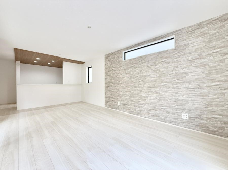 ���r���O �C���e���A���l����̂��y���݂ȍL�����r���O�ł��I