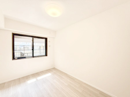 ���̑����� �������Â��ȗm���œǏ����ɏW���ł���ꏊ