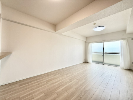 ���r���O �������z�������˂����ޖ��邢LDK�͉Ƒ��ł̂�т芰���܂�