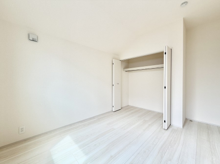 ���̑����� �������D��ŉ��₩�Ȏ��Ԃ��������