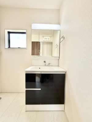 ���ʑ�E���ʏ� ����