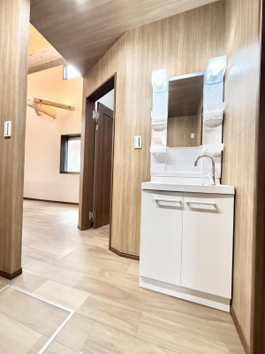 ���ʑ�E���ʏ� �������Ƒ��݂�Ȃ��g���₷���z�u�ł�