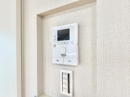 ���̑����� �ݔ����K��҂��m�F�ł��Ĉ��S���������܂�