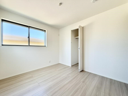 �Q�� �������L�x�Ȏ��[�X�y�[�X�I  