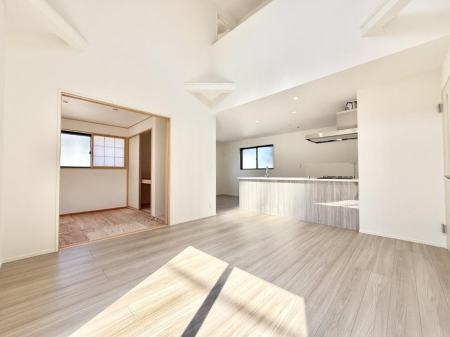 ���r���O ���������C�ɓ���̏ꏊ�ŁA�̂�т�Ƃ������Ԃ�