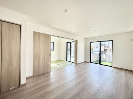 ���r���O �������C���e���A���l����̂��y���݂ȍL�����r���O�ł��I