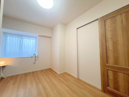 ���̑����� �����������b�N�X�ł���A���₩�ȕ��͋C�ł�