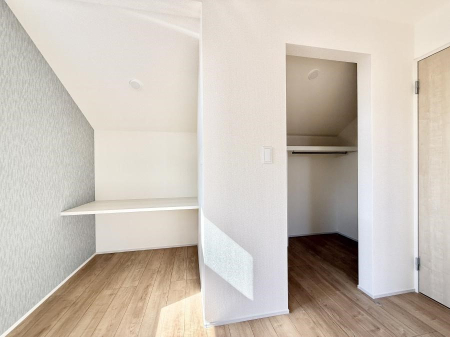 ���[ ����