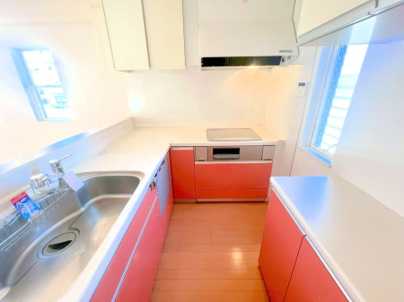 �L�b�`�� �����������������Ɗy�����Ȃ�A���K�ȃL�b�`�����