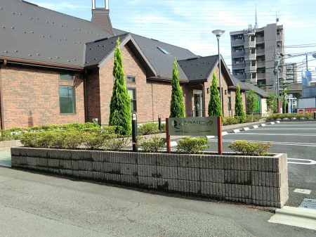 ���ӊ� �a�@ 700m �����ЃN���j�b�N