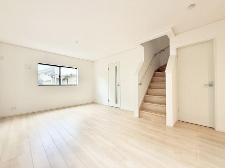 ���̑����� �������Ƒ��̏Ί炪���ӂ��A���났�̋��