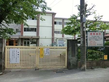 ���ӊ� ���w�Z 880m ������s���O�����w�Z