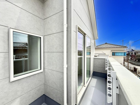 �o���R�j�[ ������ ��𒭂߂Ȃ���A�ق��ƈꑧ������ʂȋ��