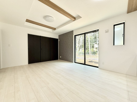 ���r���O ���������났�ƏΊ炪�W�܂�A�S���܂郊�r���O