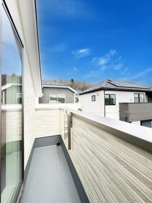 �o���R�j�[ ������ ��𒭂߂Ȃ���A�ق��ƈꑧ������ʂȋ��