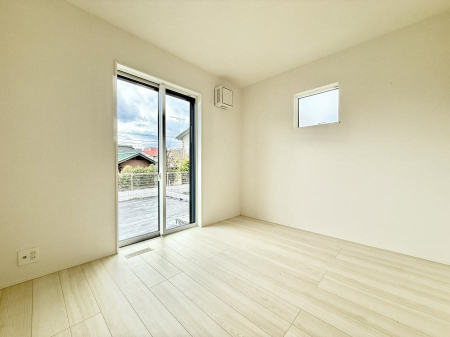 �q������ �������v���C�x�[�g��ԂƂ��ĐÂ��ŗ�������������񋟂��Ă���܂�