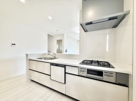 �L�b�`�� �������Ƒ����J��[�߂�A������̂���L�b�`��