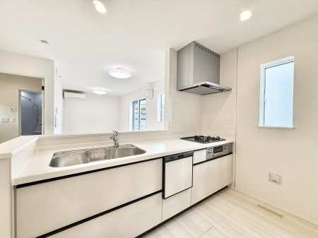 �L�b�`�� ���������y���݂ƐH�ׂ�K����͂���L�b�`��