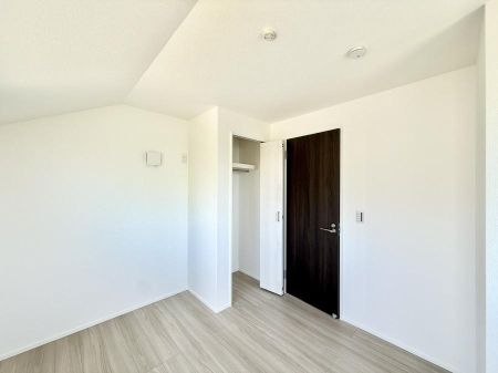 ���̑����� �����������������F�����̂������ŉ��₩�Ȏ��Ԃ��y���߂܂�