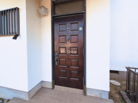 ���� �O�ρ� �V���v���Ŕ������A�Z�܂��̑���ۂ��ʂ錺�ւł�