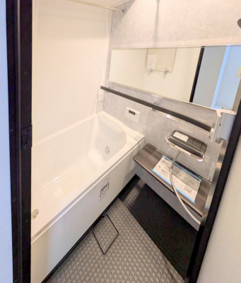 ���� �������������A������芰����o�X���[��