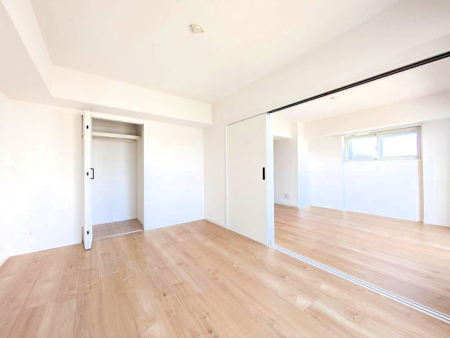 ���̑����� ���������r���O�̂����ׂɋ���������̂ŁA�V��ł��邨�q�l�ɂ��ڂ��͂��Ĉ��S�ł���