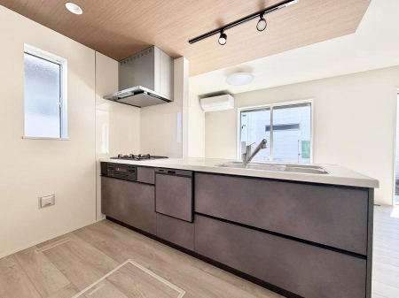 �L�b�`�� �������������Ŏ��p�I�A�S�Ƃ��߂��L�b�`���f�U�C��