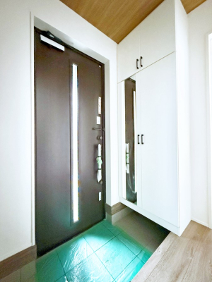 ���� ���������ւ͂��Ƃ̊�I�������Ȍ��ւł��q�l�����}���I