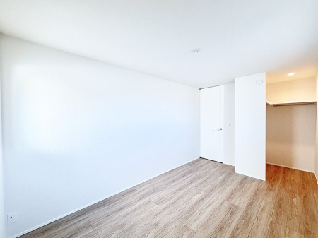 ���̑����� �������Â��ȗm���œǏ����ɏW���ł���ꏊ