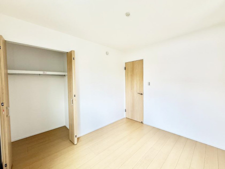 ���̑����� �������D��ŉ��₩�Ȏ��Ԃ��������