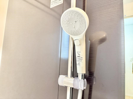 ���̑����� �ݔ����킴�킴�V�����[�����̃��o�[�܂Ŏ��L�΂��K�v���Ȃ��A�ȒP�Ɏ~���ł���